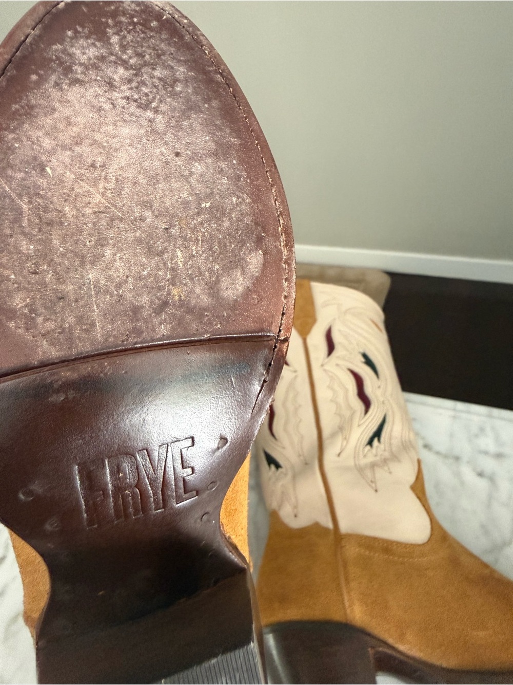 Frye Shelby cowboy boot - Picture 2 of 5